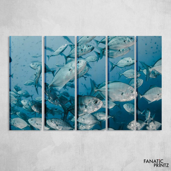 Silver Fishes under water Canvas Set - FanaticPrintz